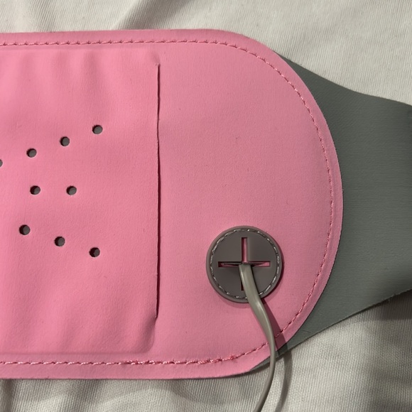 Paranyx Heating Pad From Tik Tok - Picture 3 of 5